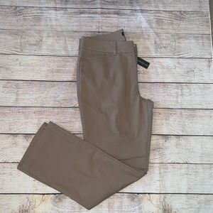 Lee straight leg mid rise pants